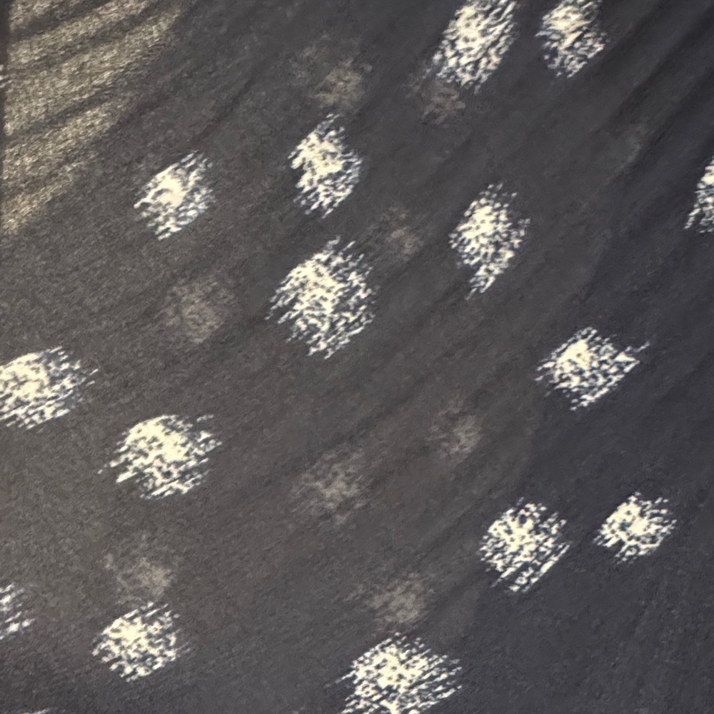 Halogen Dark Blue and White Patterned Blouse - image 5